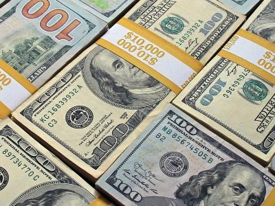 خبر احتمال مذاکرات هسته ای،قیمت دلار را در بازار تهران ریخت