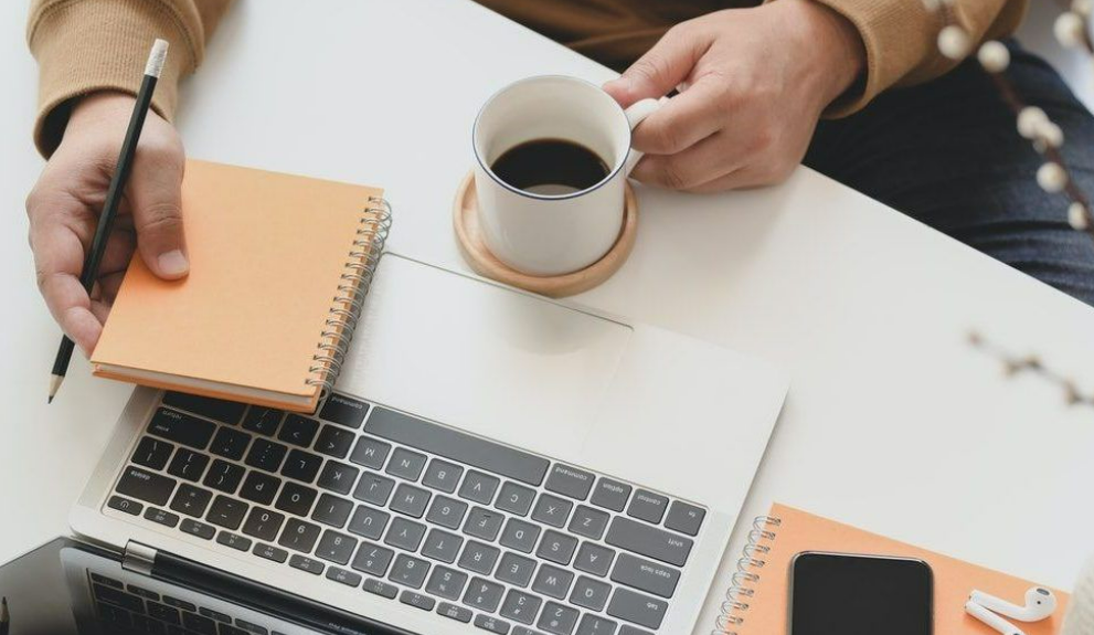 5 شغل با حقوق بالای 35 میلیون تومان در تهران