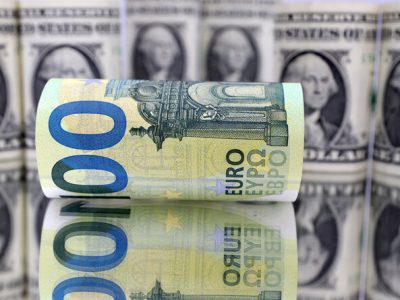 امروز ۵ خرداد در مرکز مبادله؛ ثبات قیمت دلار و افزایش اندک یورو