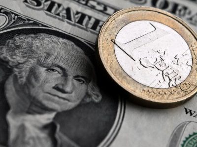 امروز ۶ خرداد در مرکز مبادله؛ افزایش قیمت دلار، یورو و درهم