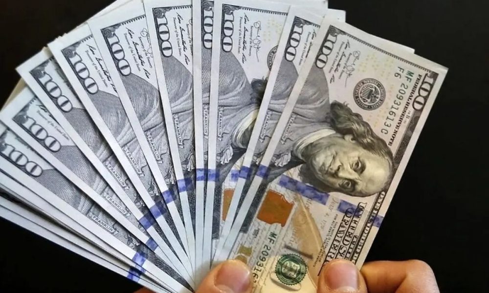 قیمت دلار و یورو امروز دوشنبه ۲۱ خرداد ۱۴۰۳