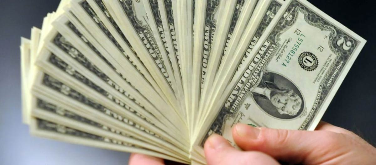 مکانیسم ماشه و دلار