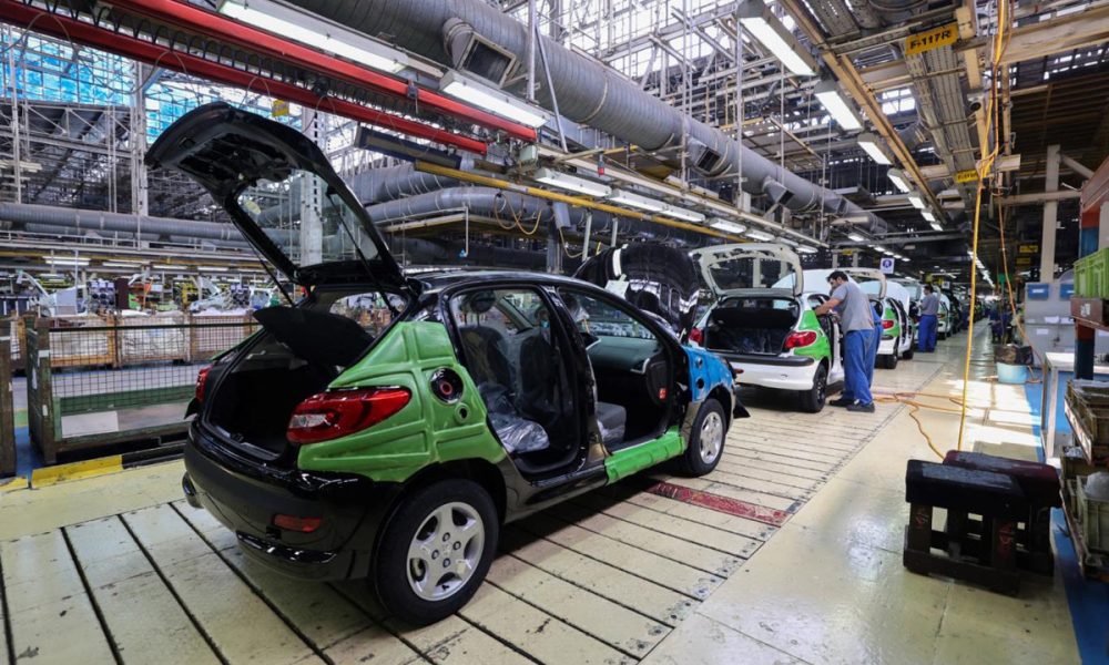 خط تولید ایران خودرو